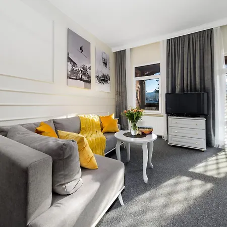 Bozena Πανσιόν