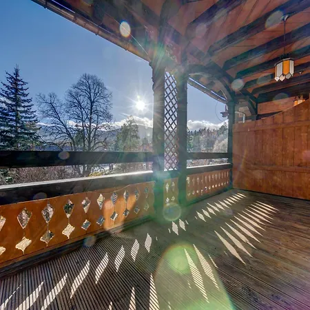 Bozena Πανσιόν