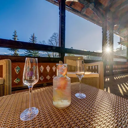 Πανσιόν Bozena 3*